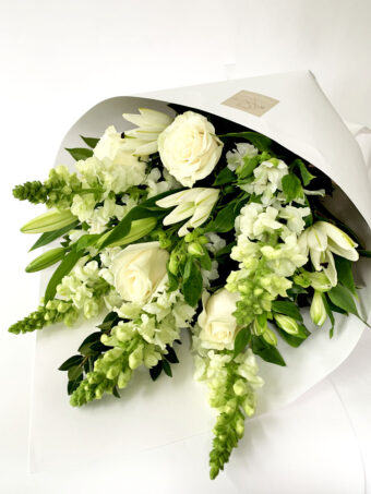 Classic Manhattan Bouquet wrap